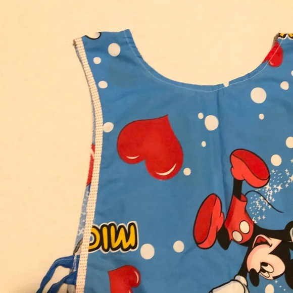 Mickey Minnie Mouse Activity Apron with  Pockets - Picture 13 of 15
